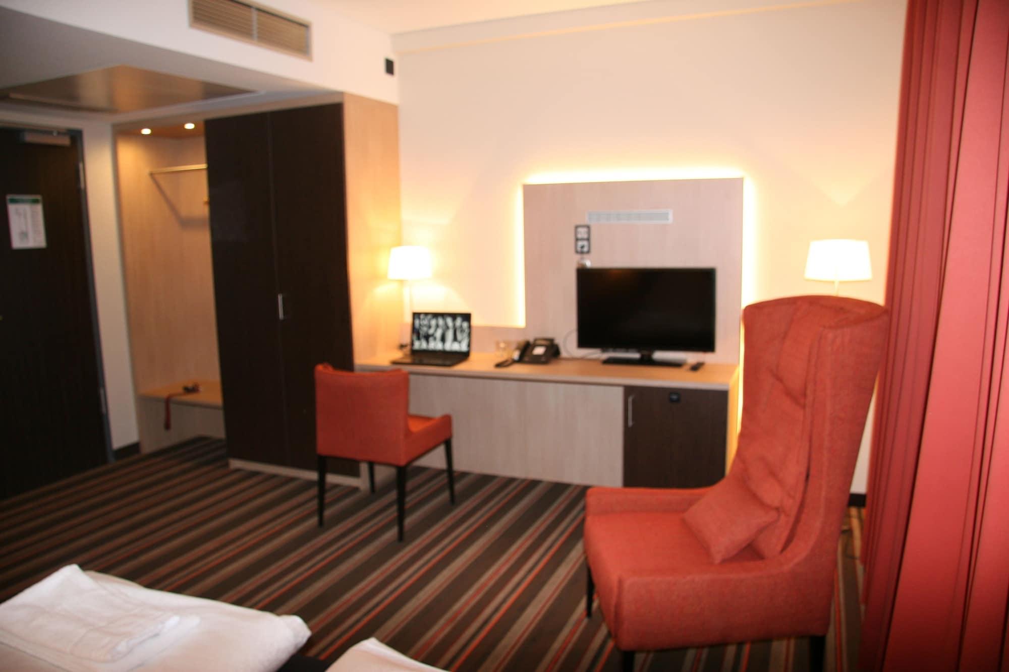 Hotel Fortune Кёльн Экстерьер фото