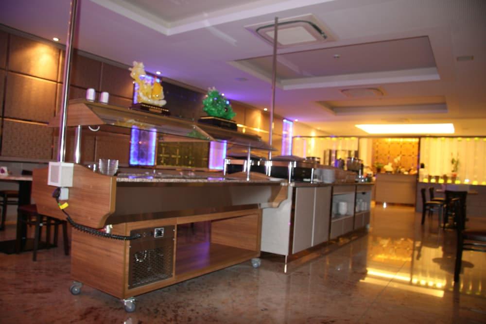 Hotel Fortune Кёльн Экстерьер фото